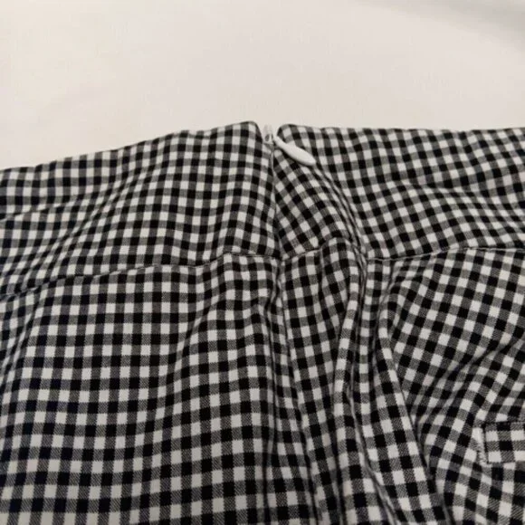 Talbots Ladies Pants Size 12 Chatham Ankle Black & White Gingham Print Side Zip - Picture 8 of 10